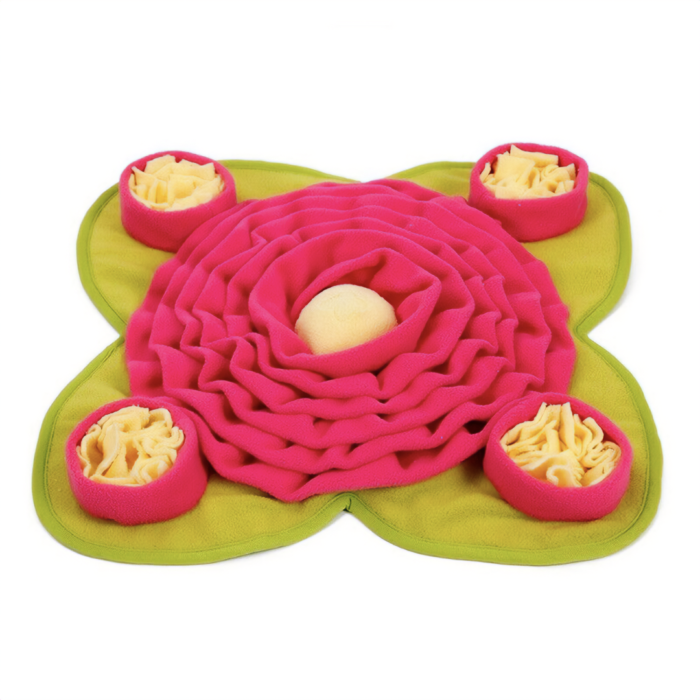 four leaf snuffle mat